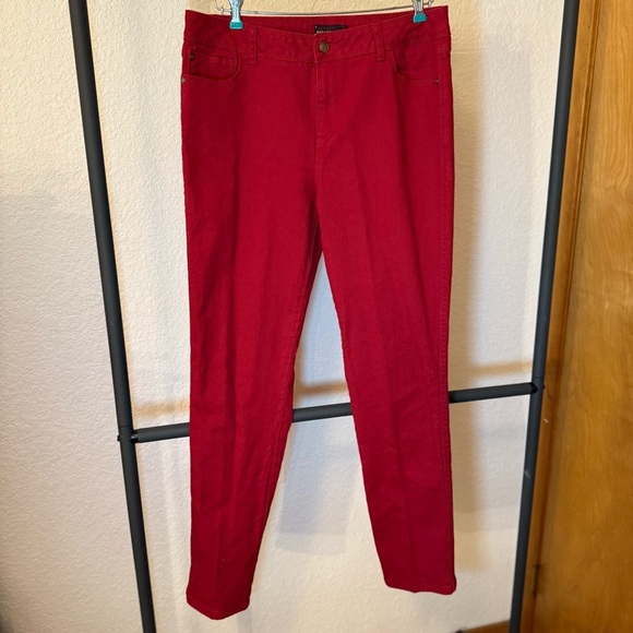 Dana Buchman Jeans Womens Size 12 Solid Red Pants Stretch Cotton Blend - Picture 7 of 8